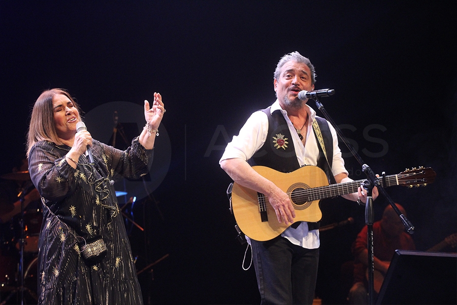 Tania Libertad y Ra&uacute;l Ornelas cantan temas in&eacute;ditos