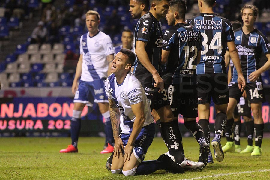 Puebla pierde en su debut en casa, frente a Quer&eacute;taro