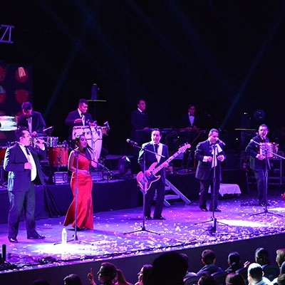 LOS &Aacute;NGELES AZULES