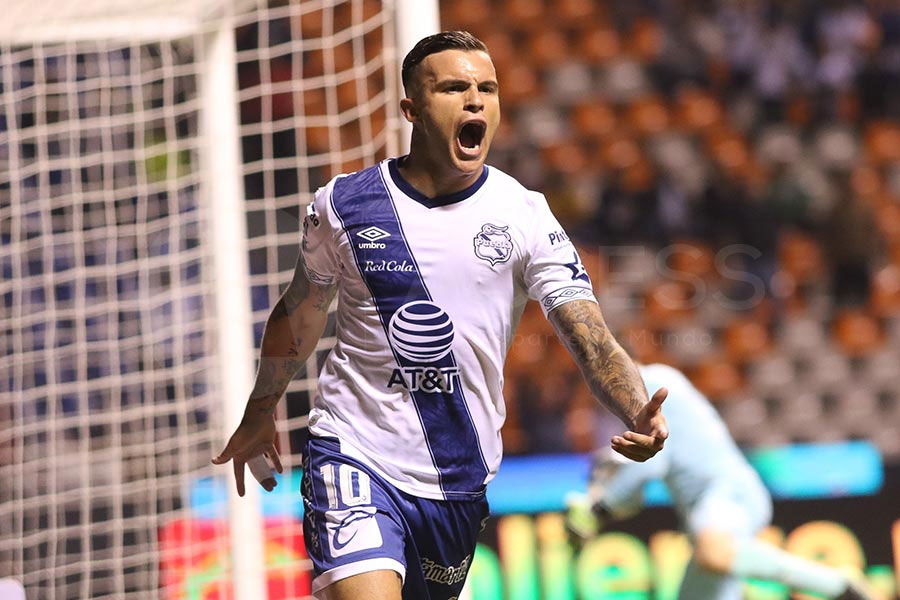 Club Puebla sorprendi&oacute; venciendo 3-0 a Necaxa