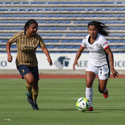 LOBOS BUAP VS PUMAS FEMENIL